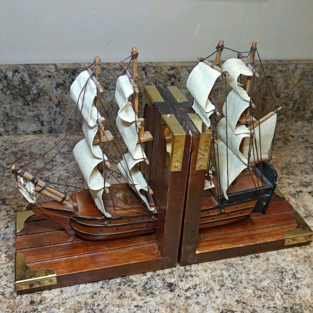 Vtg Schooner Model Ship - 4 Mast 12” Long Divided Into Two 6”x6” Book Shelf Ends